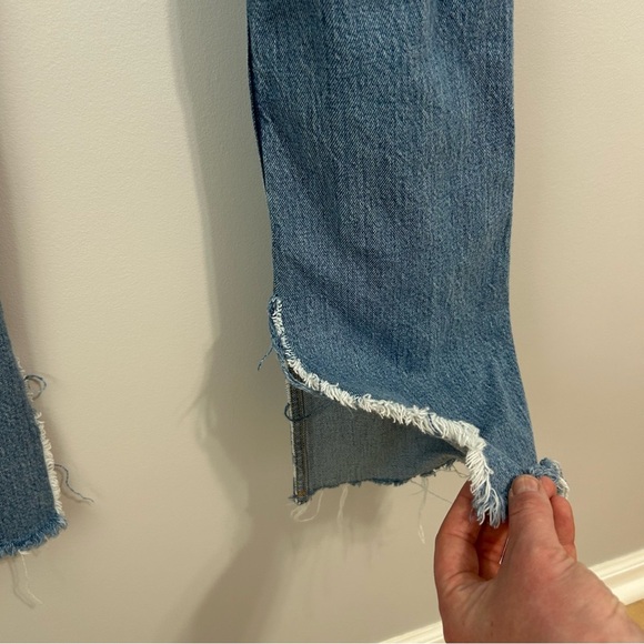 Zara High Rise Blue Flare Wide Leg Jeans Distressed Denim Split Hem Women’s 6 - Picture 5 of 6